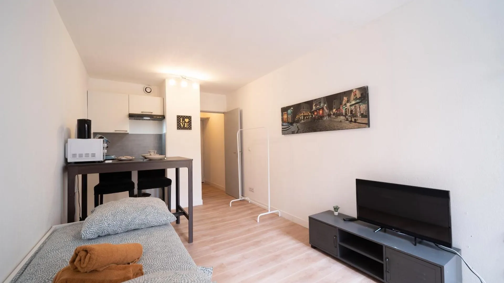 Appartement Tout Equipe A 6Min De St Charles 마르세유 0*,  프랑스