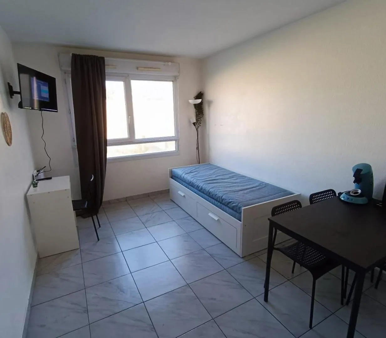 아파트 Appartement Tout Equipe A 6Min De St Charles 마르세유