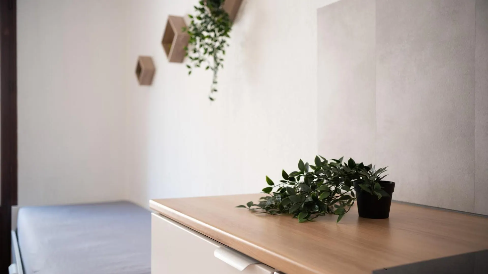 Appartement Tout Equipe A 6Min De St Charles Marseille 0*,  France