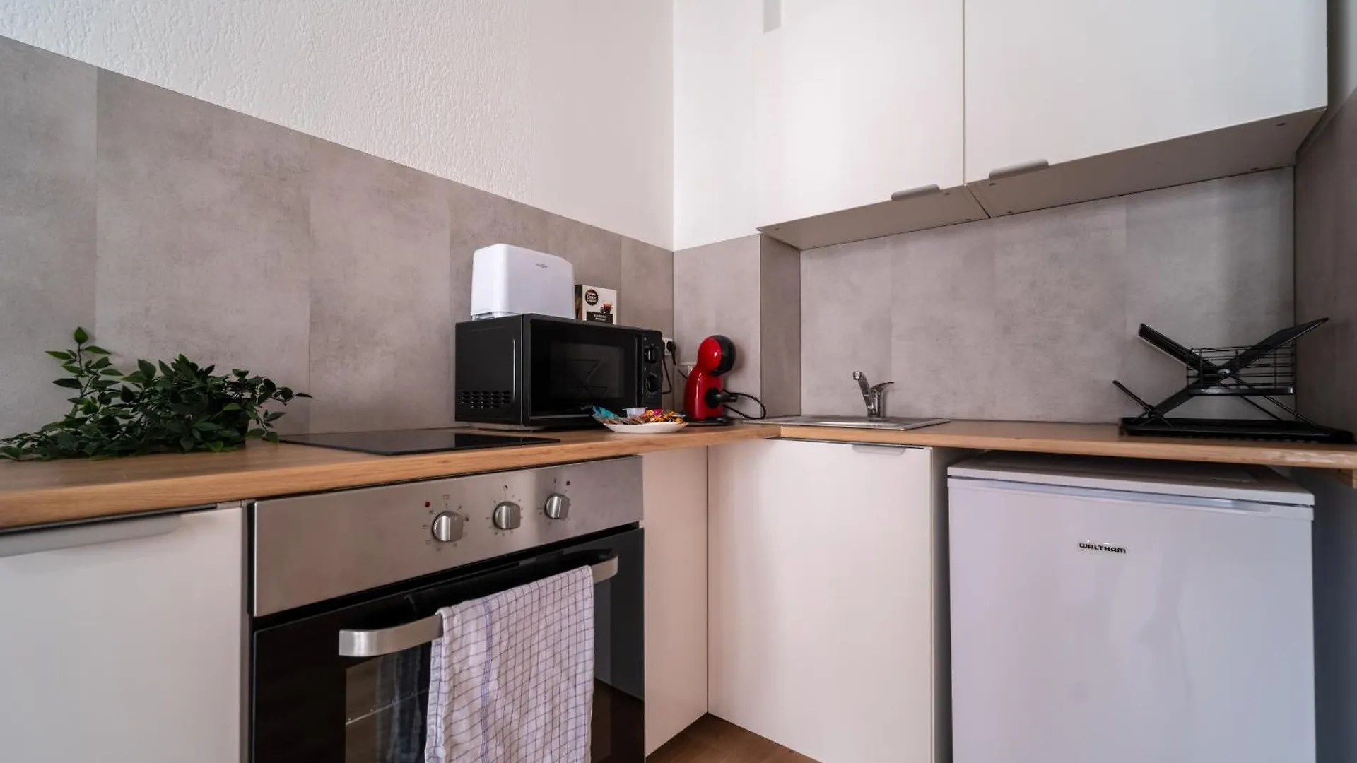 Apartment Appartement Tout Equipe A 6Min De St Charles Marseille