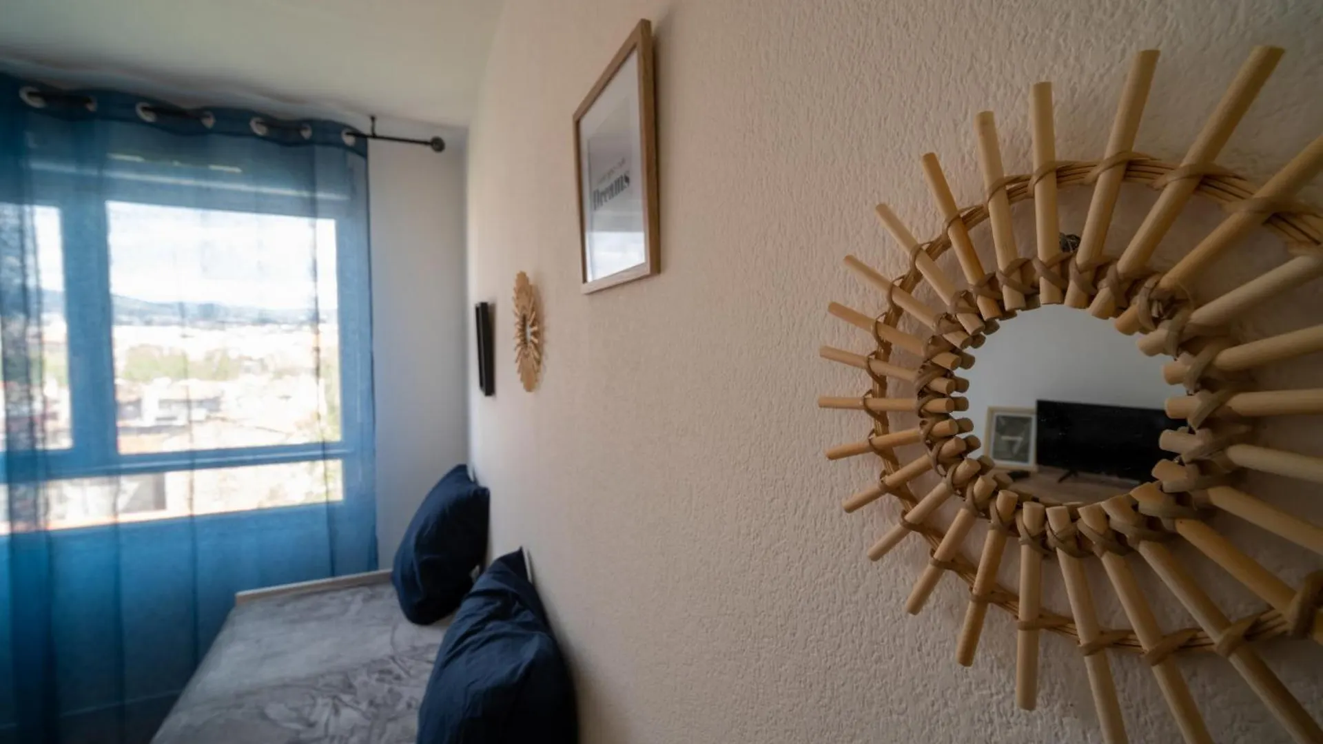 Appartement Tout Equipe A 6Min De St Charles Marseille 0*,  France